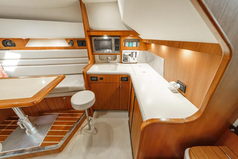 Midsommer Yacht Photos Pics 