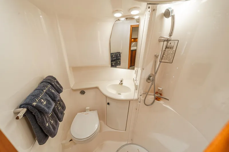 Midsommer Yacht Photos Pics 