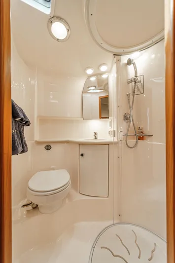 Midsommer Yacht Photos Pics 