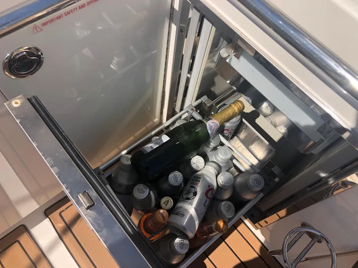 Salty Rims Yacht Photos Pics 