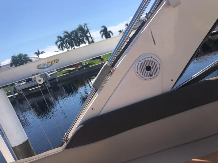 Salty Rims Yacht Photos Pics 