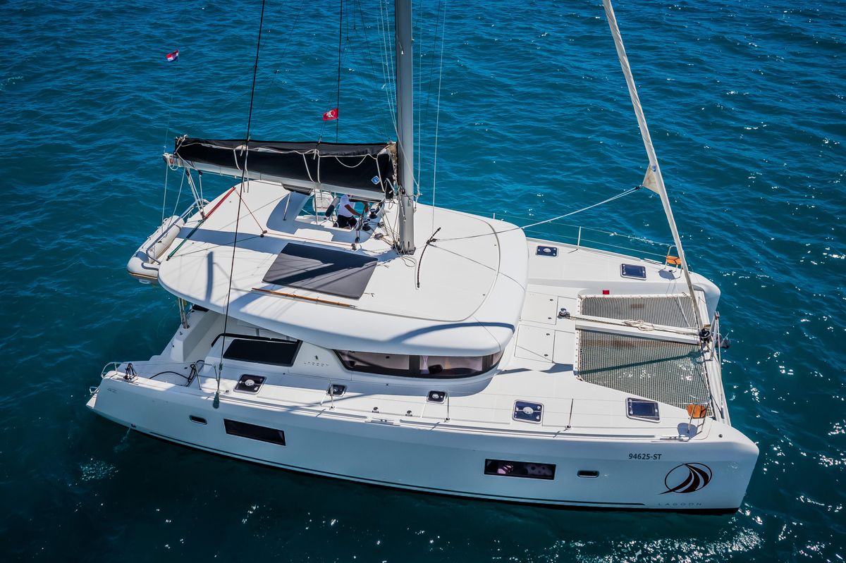 2018 Lagoon 41 