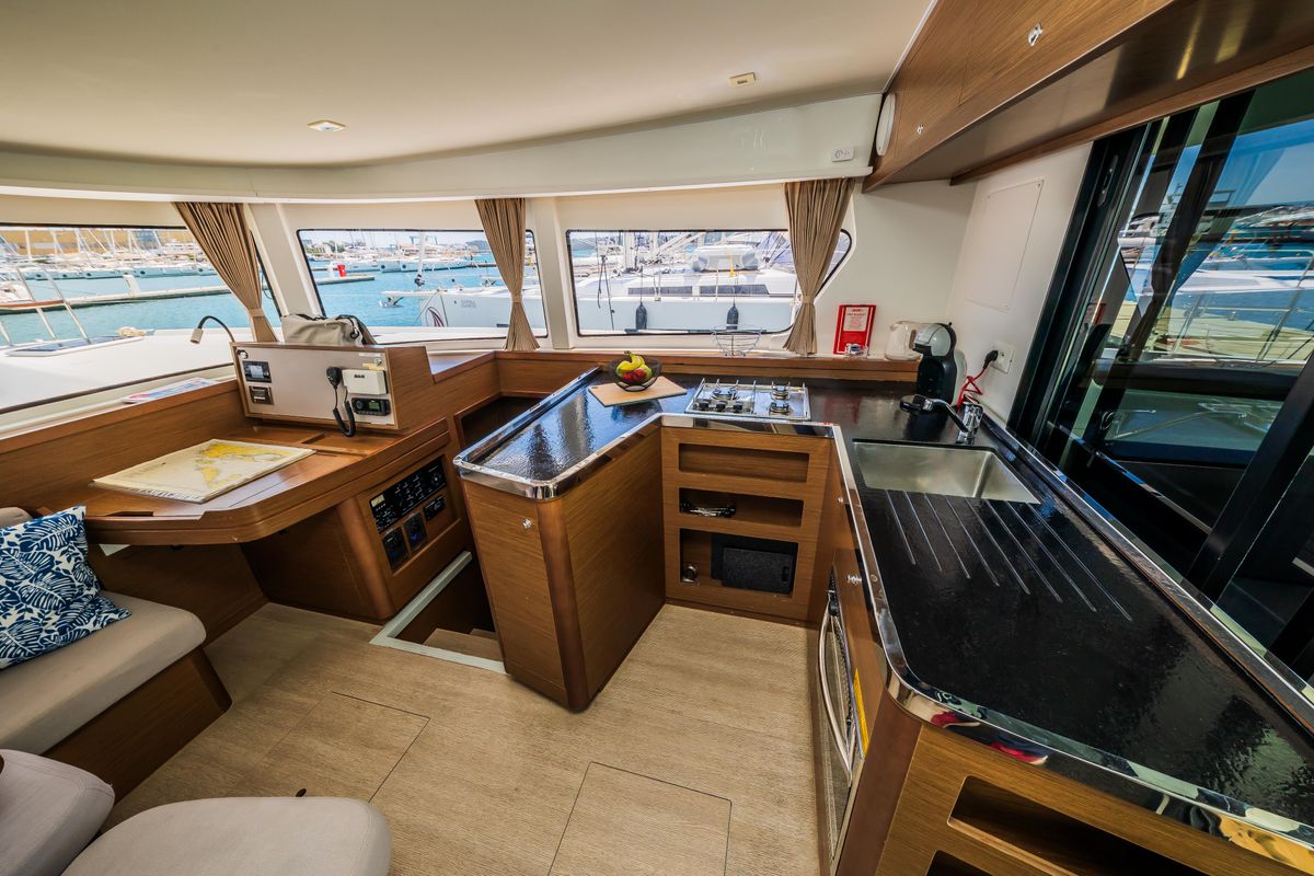 2018 Lagoon 41 