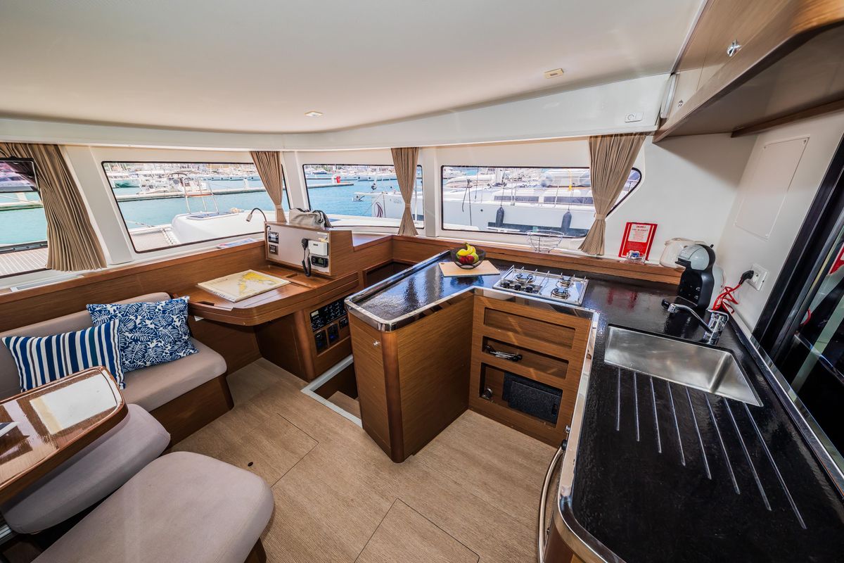 2018 Lagoon 41 