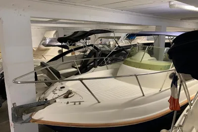 2001 Ultramar 650 Winner