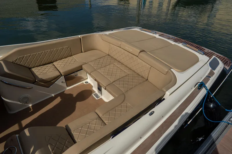  Yacht Photos Pics 2017 Chris-Craft Corsair 28 Heritage Edition boat with luxurious tan seating and elegant design.