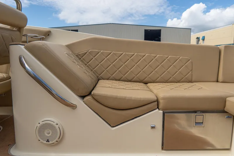  Yacht Photos Pics Luxurious tan seating on 2017 Chris-Craft Corsair 28 Heritage Edition boat.