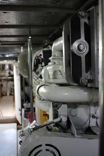 High Bid Yacht Photos Pics 