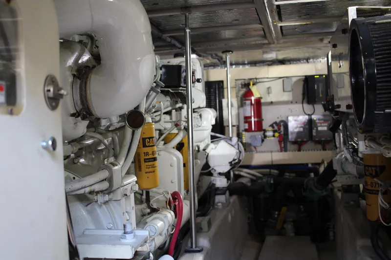 High Bid Yacht Photos Pics 