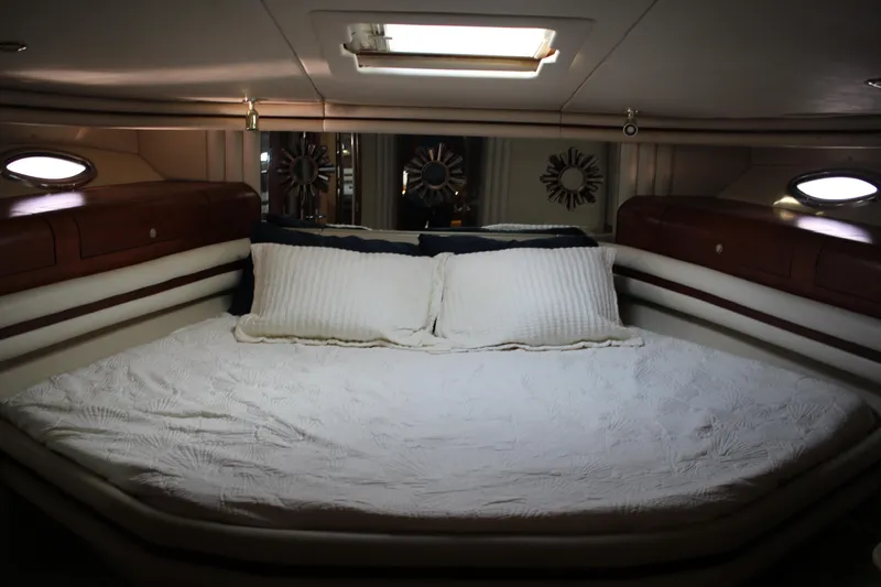 High Bid Yacht Photos Pics 