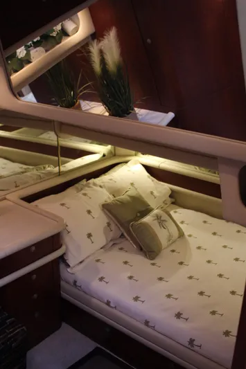 High Bid Yacht Photos Pics 