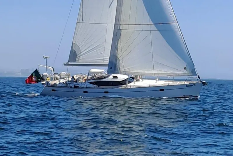 Gulliver Yacht Photos Pics 