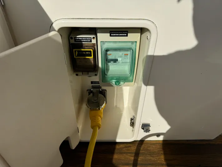 What A Pleasure Yacht Photos Pics 