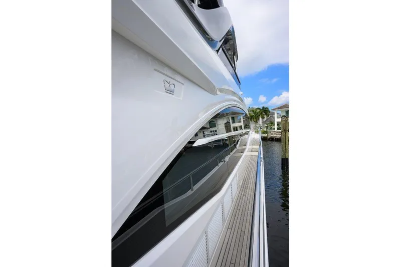  Yacht Photos Pics Princess 78 REAL SLICK - Exterior