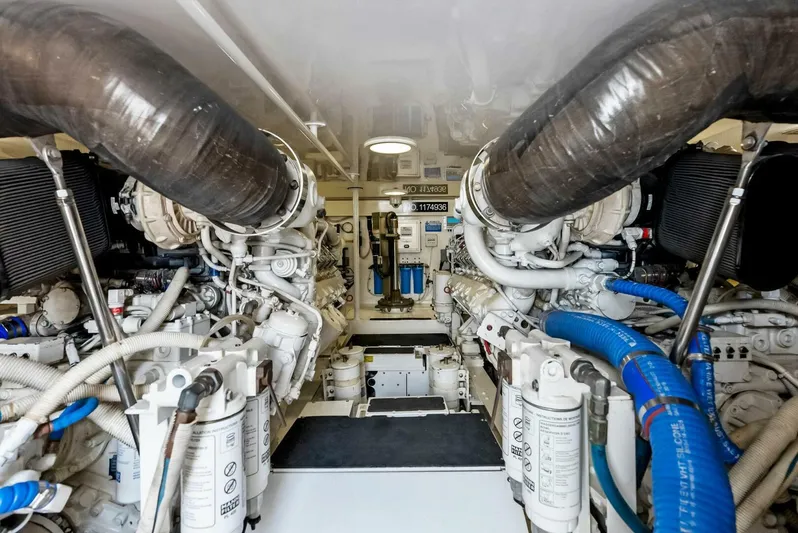 True Grit Yacht Photos Pics 