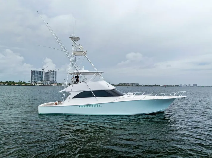 True Grit Yacht Photos Pics 