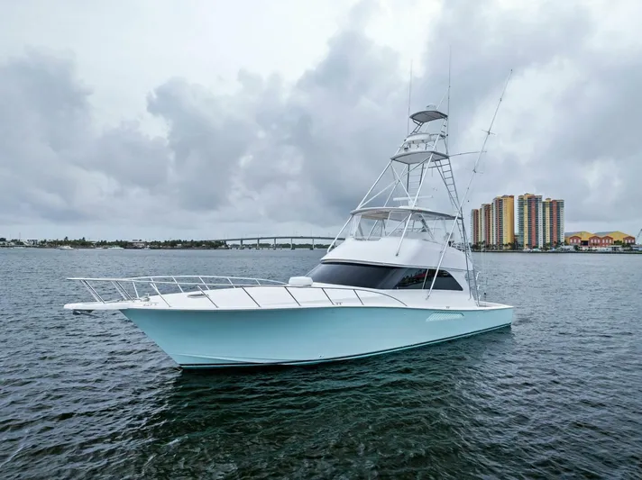 True Grit Yacht Photos Pics 