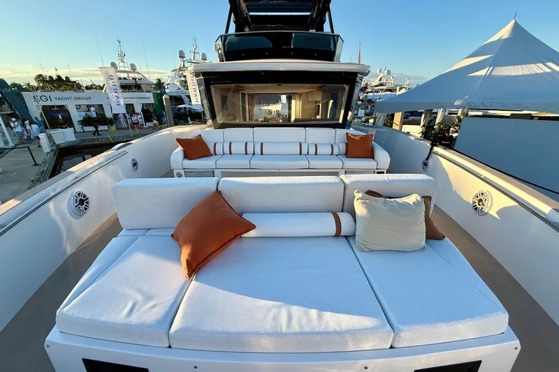  Yacht Photos Pics Luxurious 2026 Pardo Yachts E72 with elegant deck seating and stylish cushions.