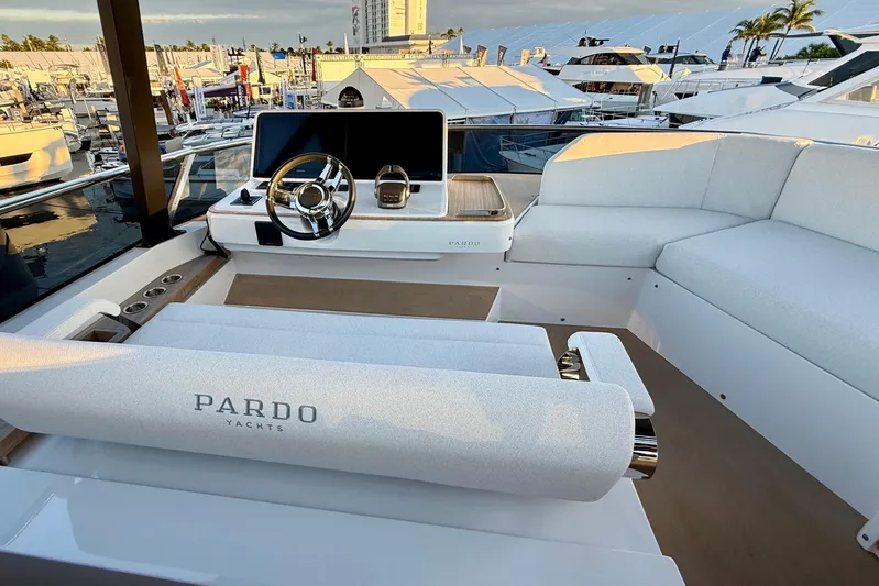  Yacht Photos Pics Luxury helm of 2026 Pardo Yachts E72, featuring sleek design and modern controls.