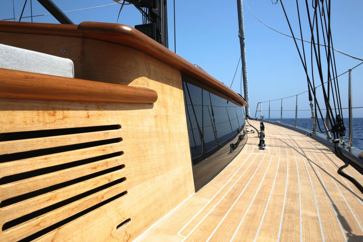 2013 Solaris 70 