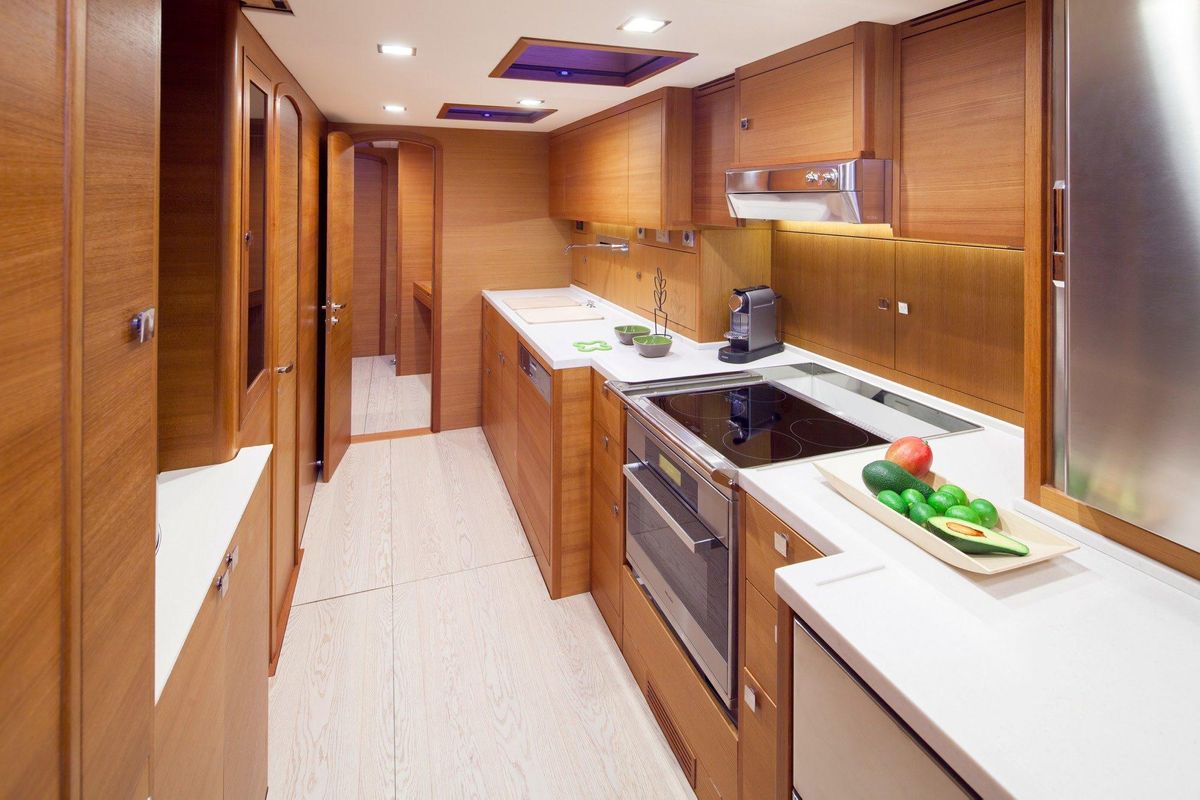 2013 Solaris 70 