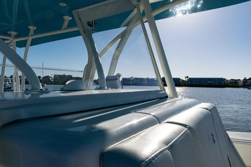  Yacht Photos Pics 2020 SeaVee 370z boat interior with sunlit water view.
