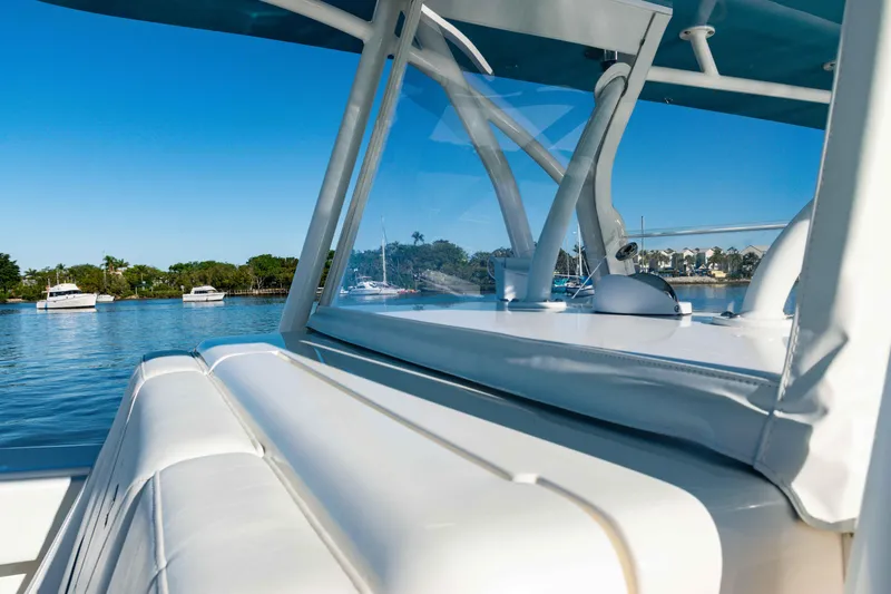  Yacht Photos Pics 2020 SeaVee 370z boat on calm water with clear blue sky.