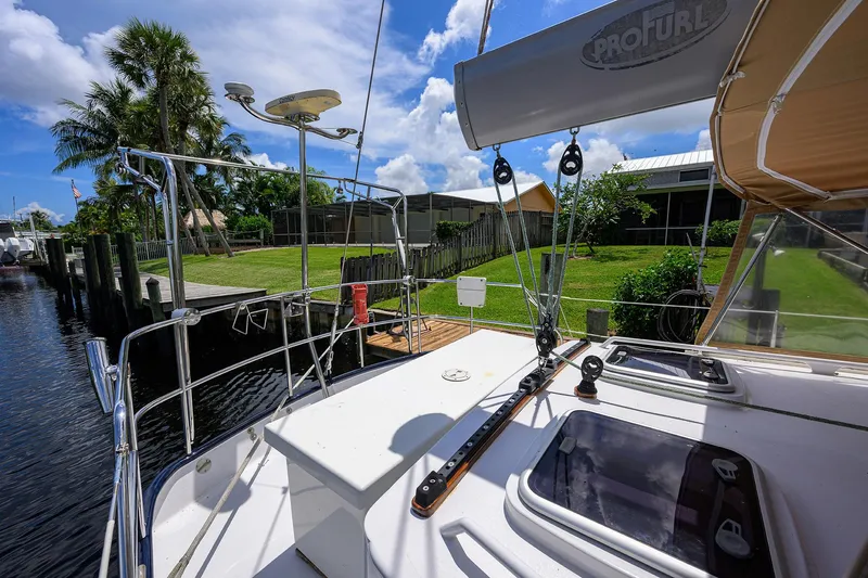 Running On Empty Yacht Photos Pics 