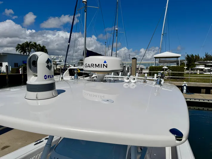  Yacht Photos Pics 2017 Intrepid 375 Center Console with Garmin and FLIR equipment at a marina.