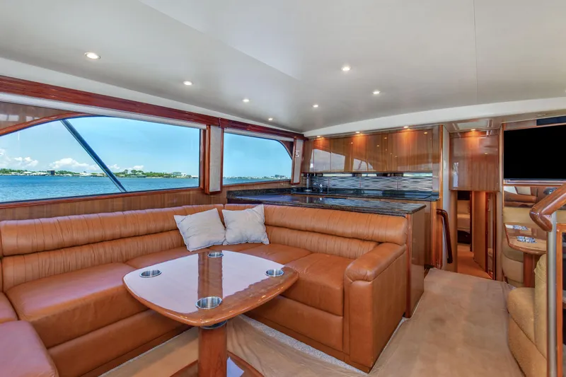 It Don't Matta Yacht Photos Pics 2005 Viking 61 Enclosed Bridge _It Don_t Matta_Salon