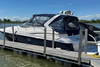 Regal 4060 COMMODORE