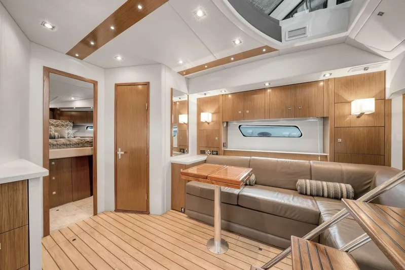 Surfpro Yacht Photos Pics 