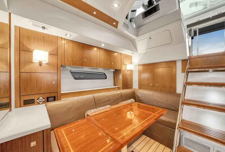 Surfpro Yacht Photos Pics 