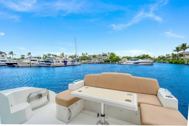 Surfpro Yacht Photos Pics 