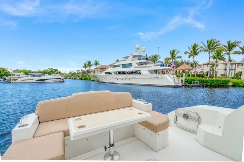 Surfpro Yacht Photos Pics 