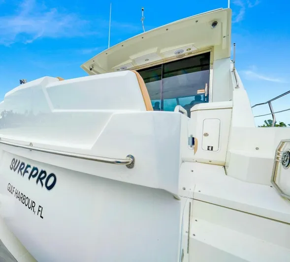 Surfpro Yacht Photos Pics 