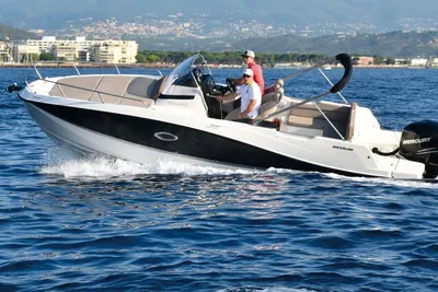 2026 Quicksilver Activ 755 Sundeck