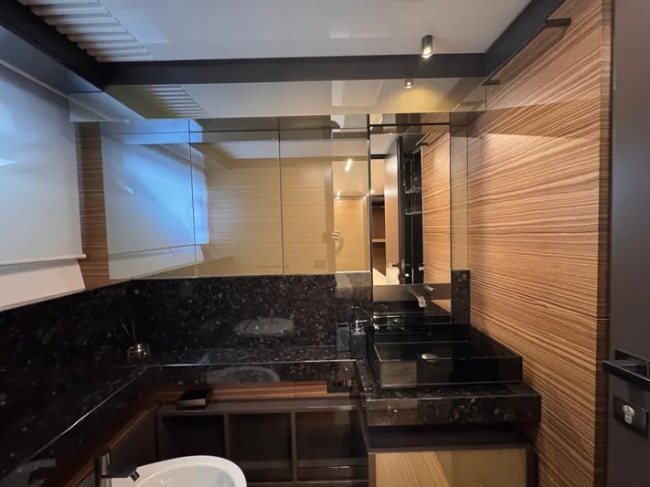  Yacht Photos Pics FERRETTI 920