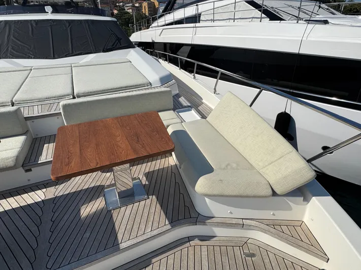  Yacht Photos Pics FERRETTI 920