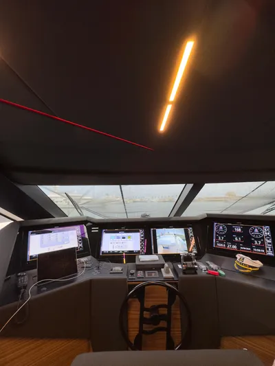  Yacht Photos Pics FERRETTI 920