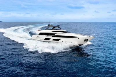 2018 Ferretti Yachts 920