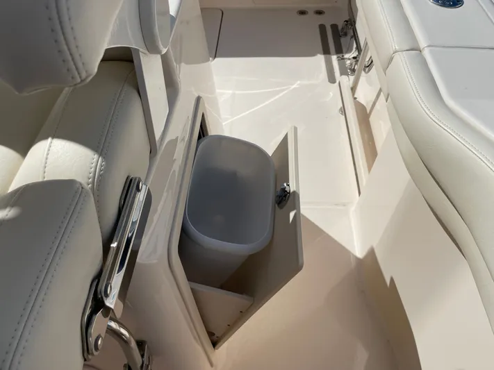  Yacht Photos Pics Interior of Grady-White Canyon 326 boat, 2023 model.