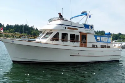 Ocean Alexander 38 Double Cabin