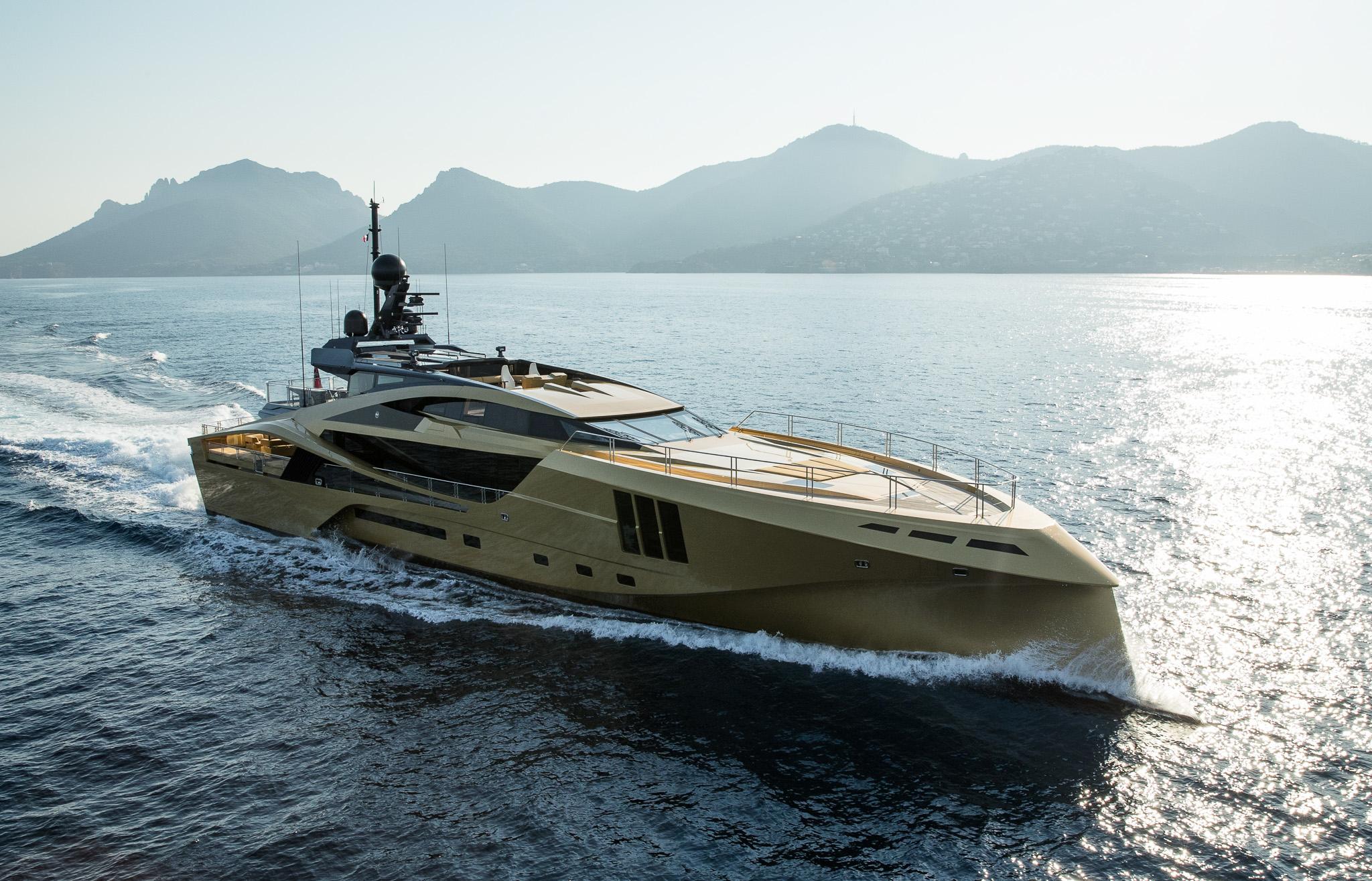 khalilah motor yacht