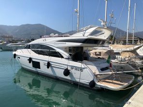 2017 Princess 60