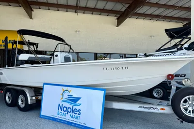 Hewes Redfisher 21