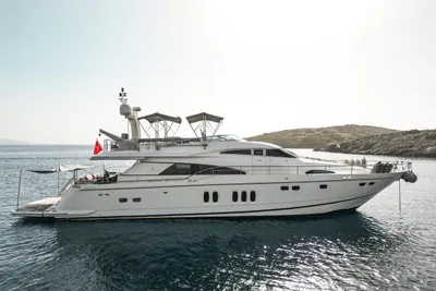 Fairline Squadron 74