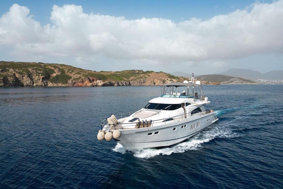 2004 Fairline 73 