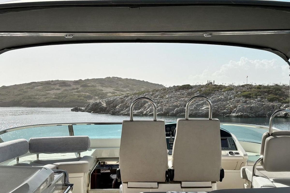 2004 Fairline 73 