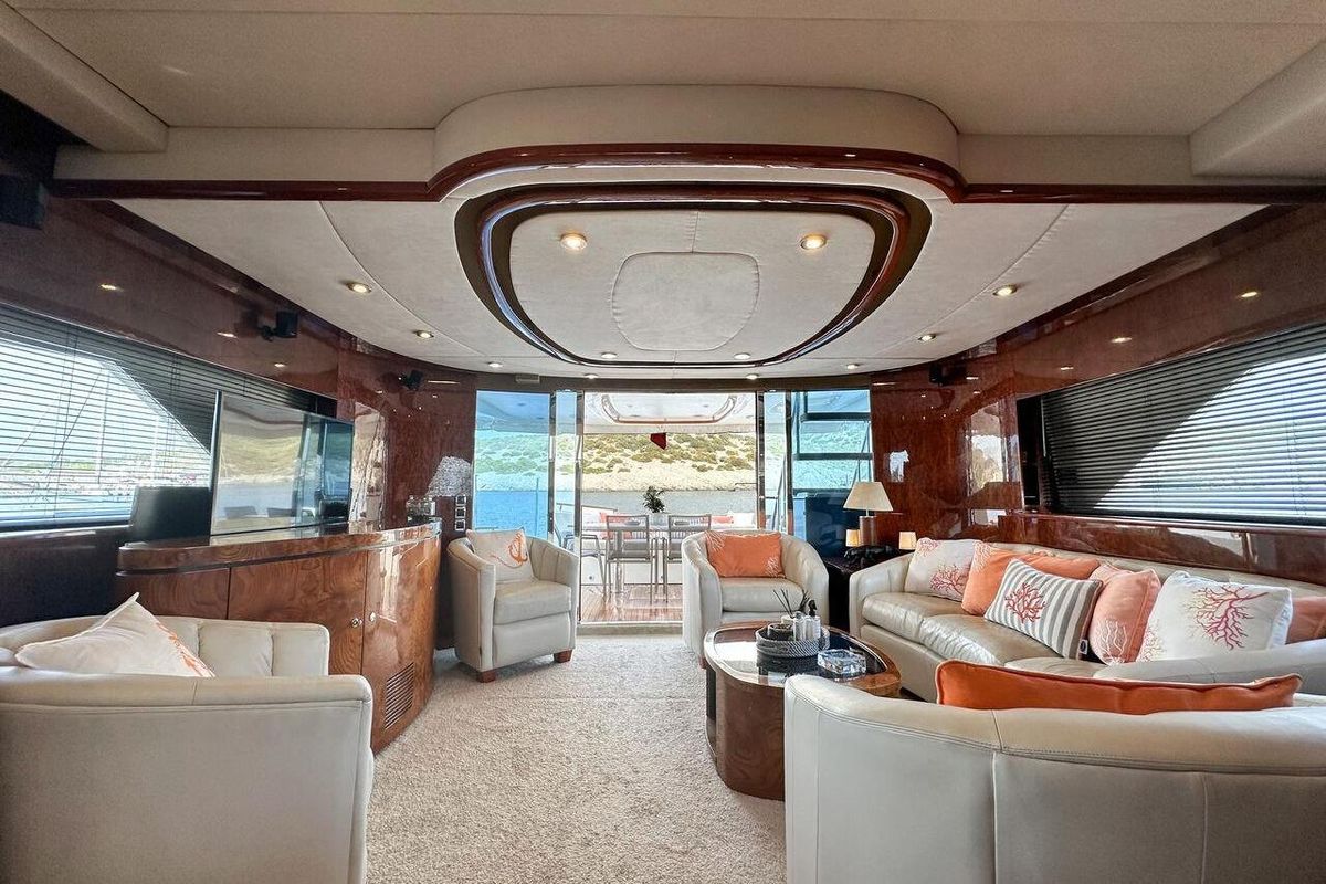 2004 Fairline 73 